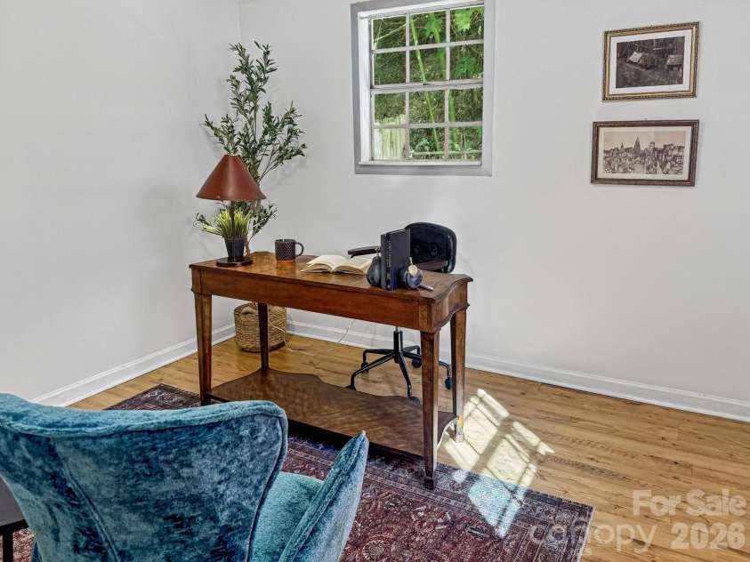 18 Wood Avenue, Asheville, NC 28803.  MLS# CAR4423154, YatesRealty ID 54757. 