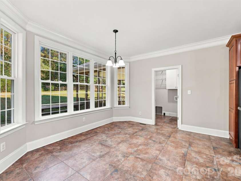 172 Honeysuckle Creek Loop, Mooresville, NC 28117.  MLS# CAR4430805, YatesRealty ID 54761. 