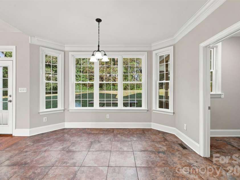 172 Honeysuckle Creek Loop, Mooresville, NC 28117.  MLS# CAR4430805, YatesRealty ID 54761. 
