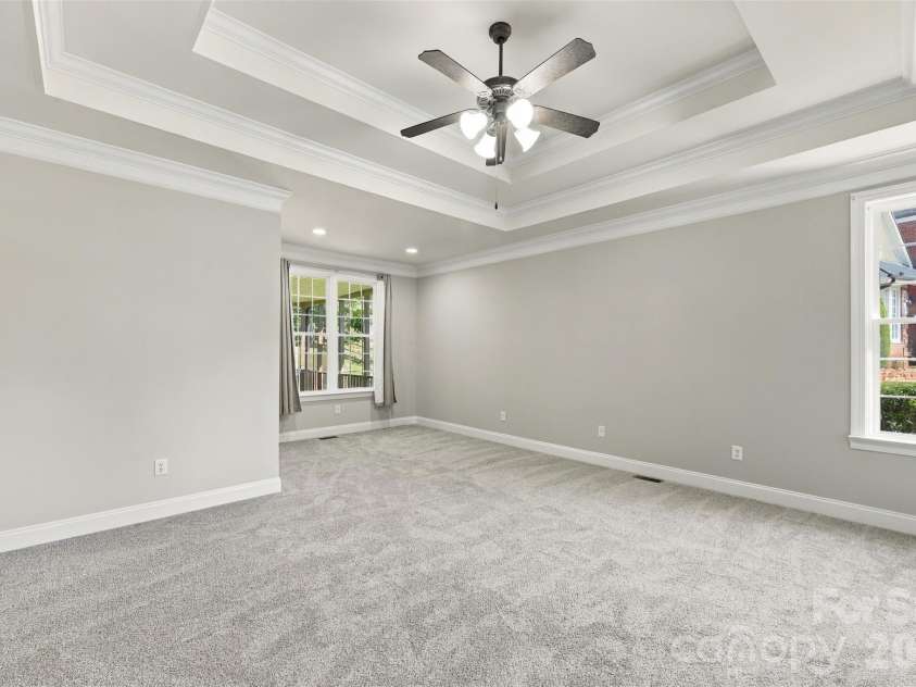 172 Honeysuckle Creek Loop, Mooresville, NC 28117.  MLS# CAR4430805, YatesRealty ID 54761. 