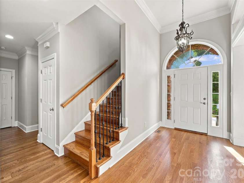 172 Honeysuckle Creek Loop, Mooresville, NC 28117.  MLS# CAR4430805, YatesRealty ID 54761. 