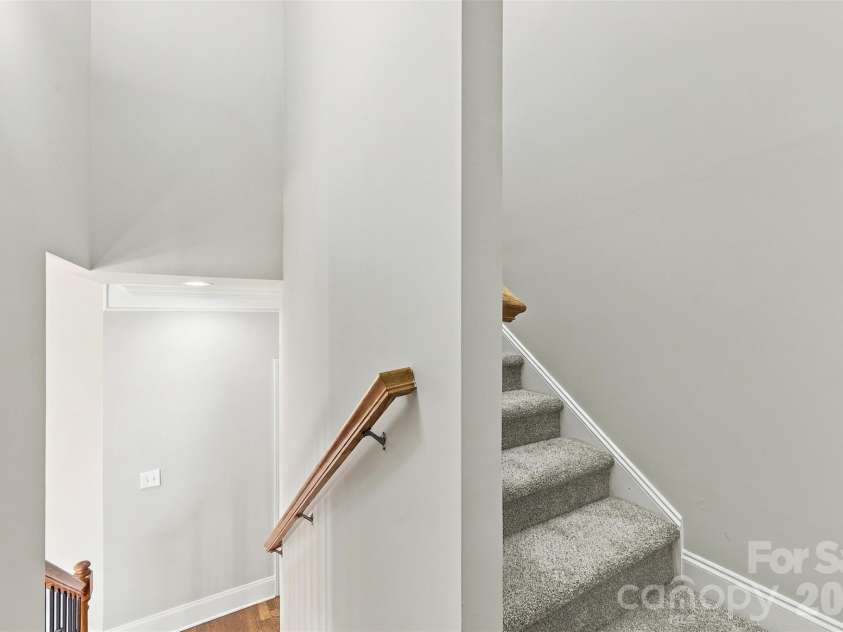 172 Honeysuckle Creek Loop, Mooresville, NC 28117.  MLS# CAR4430805, YatesRealty ID 54761. 