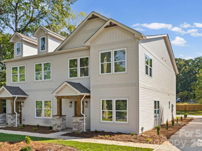 634 Modena Street, Gastonia, NC 28054.  MLS# CAR4431220, YatesRealty ID 54767. 