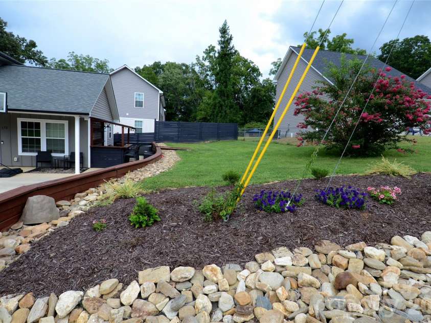 130 Bostic Street, Marion, NC 28752.  MLS# CAR4409227, YatesRealty ID 54768. 