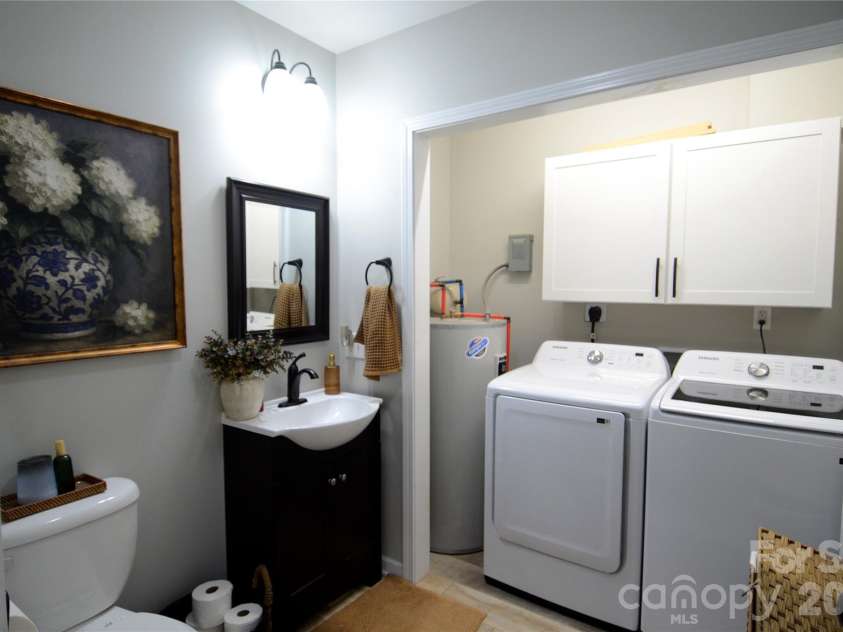 130 Bostic Street, Marion, NC 28752.  MLS# CAR4409227, YatesRealty ID 54768. 
