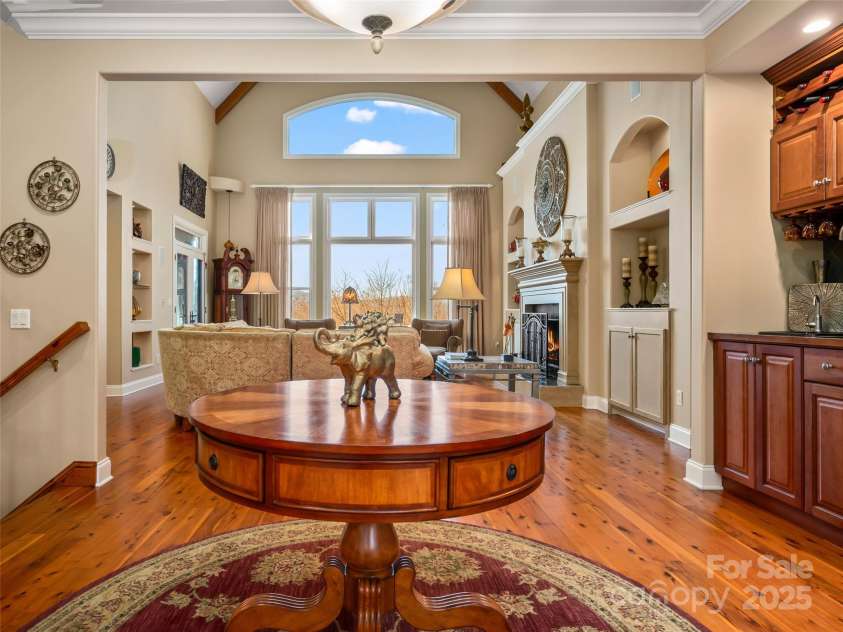 149 Thrashing Rock Drive, Hendersonville, NC 28739.  MLS# CAR4217107, YatesRealty ID 5477. 
