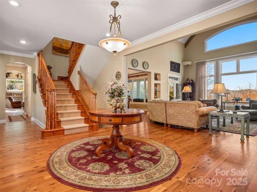 149 Thrashing Rock Drive, Hendersonville, NC 28739.  MLS# CAR4217107, YatesRealty ID 5477. 