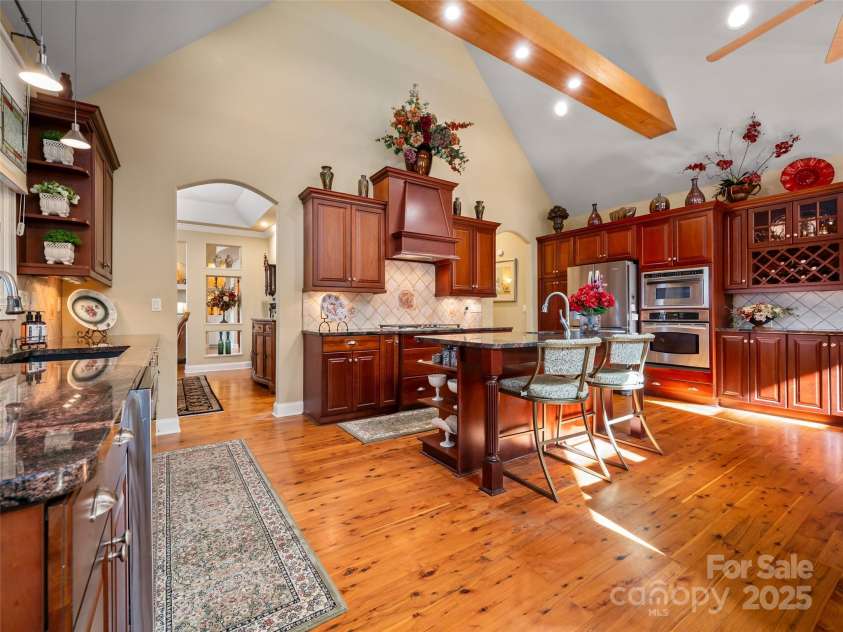 149 Thrashing Rock Drive, Hendersonville, NC 28739.  MLS# CAR4217107, YatesRealty ID 5477. 