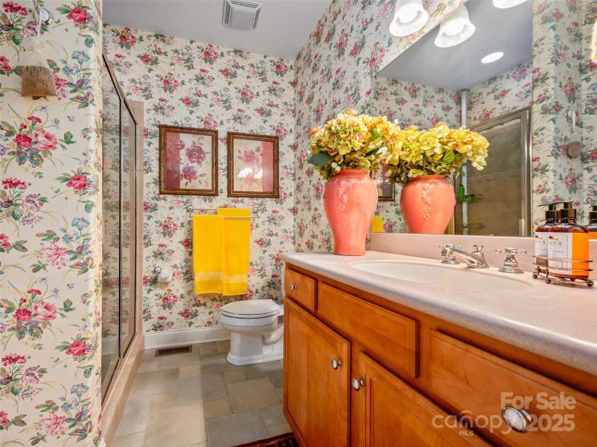 149 Thrashing Rock Drive, Hendersonville, NC 28739.  MLS# CAR4217107, YatesRealty ID 5477. 