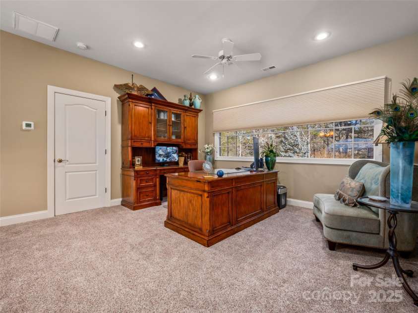 149 Thrashing Rock Drive, Hendersonville, NC 28739.  MLS# CAR4217107, YatesRealty ID 5477. 