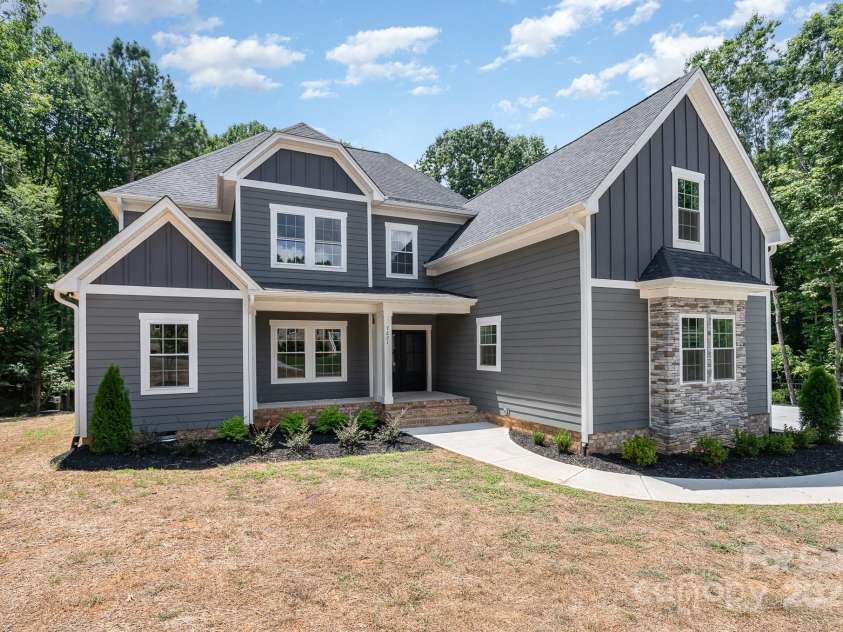 7221 Static Way, Sherrills Ford, NC 28673.  MLS# CAR4222684, YatesRealty ID 5477. 