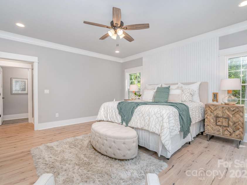 7221 Static Way, Sherrills Ford, NC 28673.  MLS# CAR4222684, YatesRealty ID 5477. Primary on Main