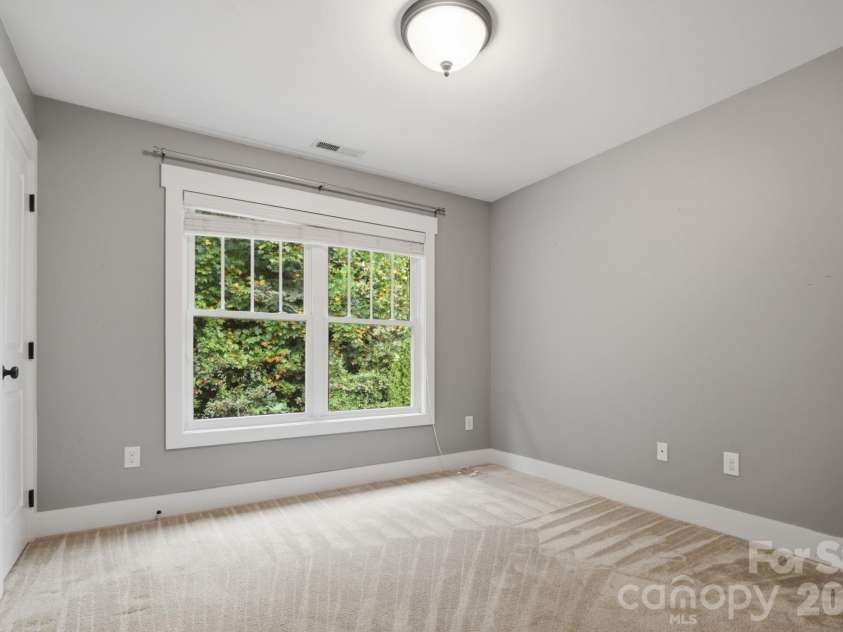 128 Estelle Park Drive, Asheville, NC 28806.  MLS# CAR4430324, YatesRealty ID 54772. 