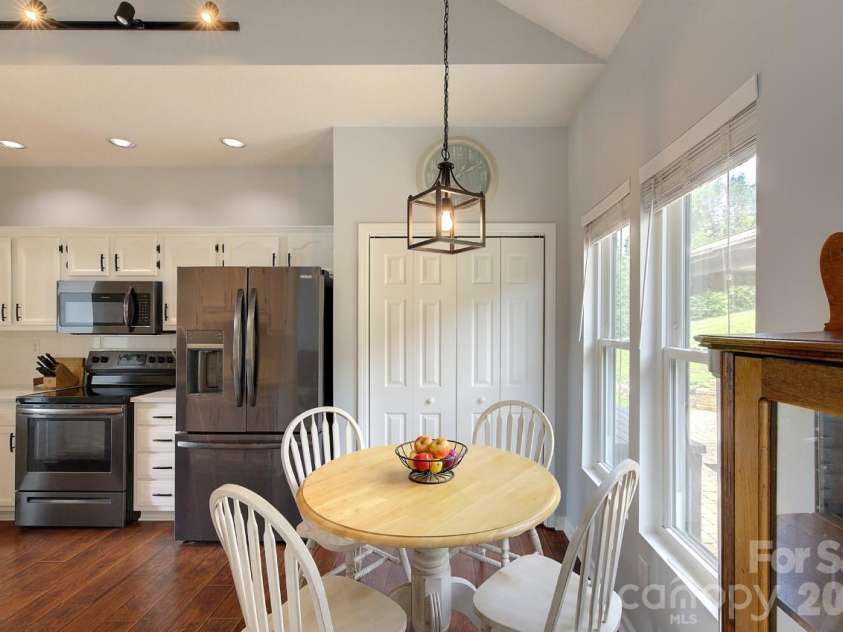 60 Golden Lane, Leicester, NC 28748.  MLS# CAR4429246, YatesRealty ID 54773. 