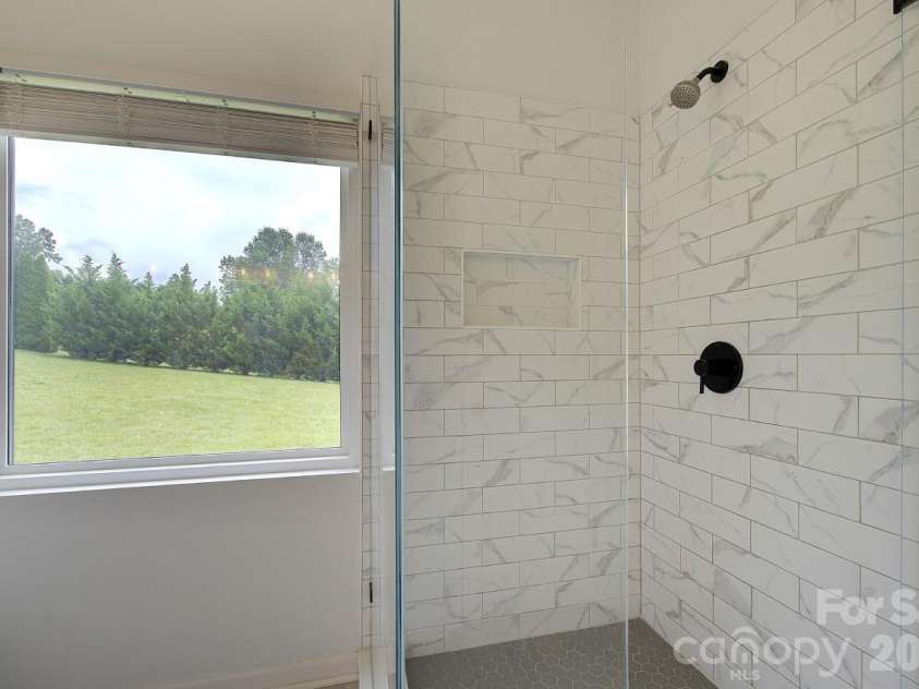60 Golden Lane, Leicester, NC 28748.  MLS# CAR4429246, YatesRealty ID 54773. 