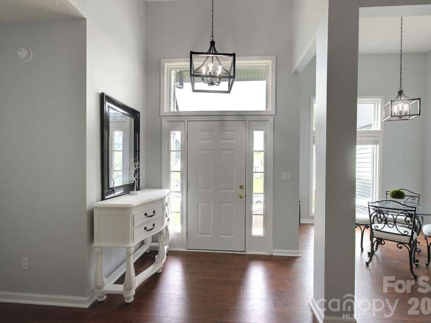 60 Golden Lane, Leicester, NC 28748.  MLS# CAR4429246, YatesRealty ID 54773. Foyer
