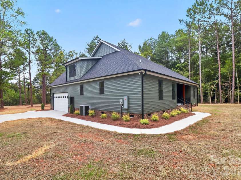 3655 Marshall Road, Rock Hill, SC 29730.  MLS# CAR4430371, YatesRealty ID 54776. 
