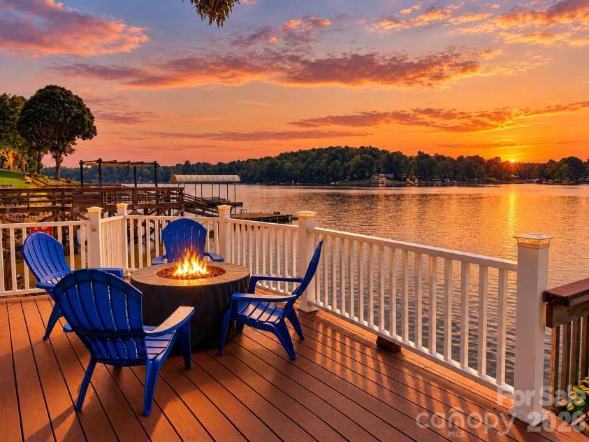 264 Lake Drive 6 Drive, Lexington, NC 27292.  MLS# CAR4431232, YatesRealty ID 54779. 