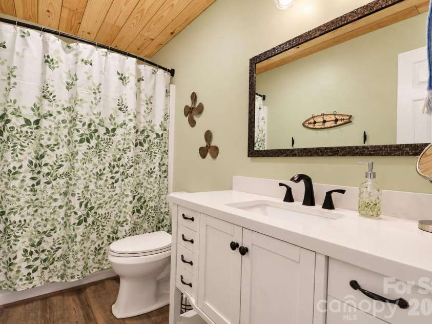 264 Lake Drive 6 Drive, Lexington, NC 27292.  MLS# CAR4431232, YatesRealty ID 54779. 