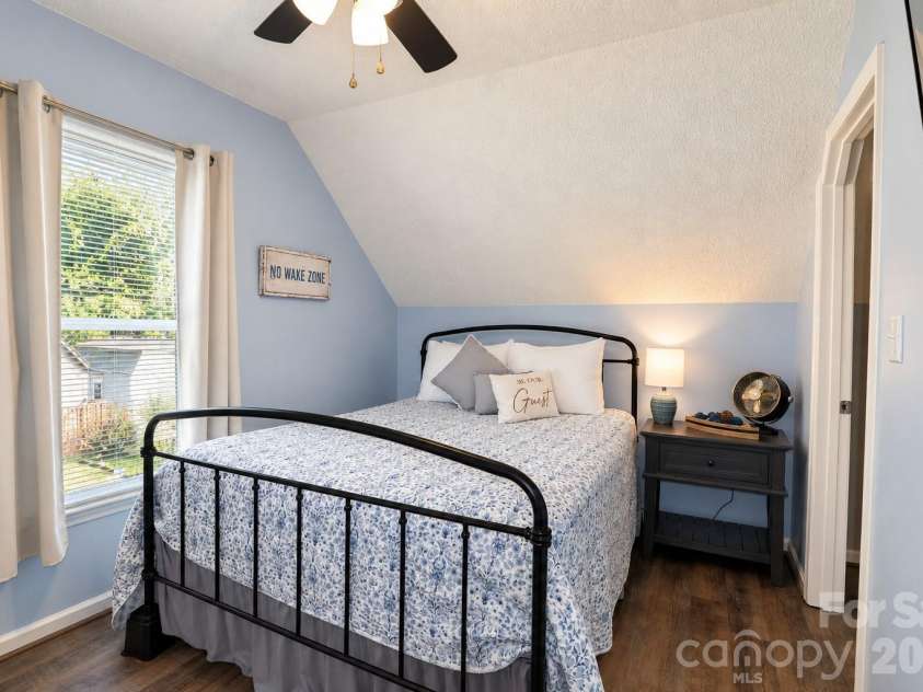 264 Lake Drive 6 Drive, Lexington, NC 27292.  MLS# CAR4431232, YatesRealty ID 54779. 