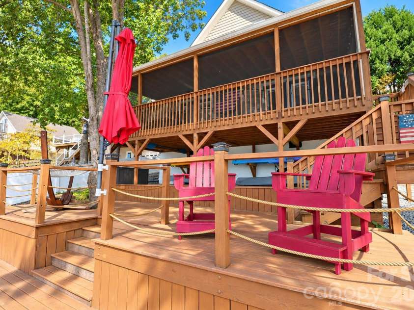 264 Lake Drive 6 Drive, Lexington, NC 27292.  MLS# CAR4431232, YatesRealty ID 54779. 