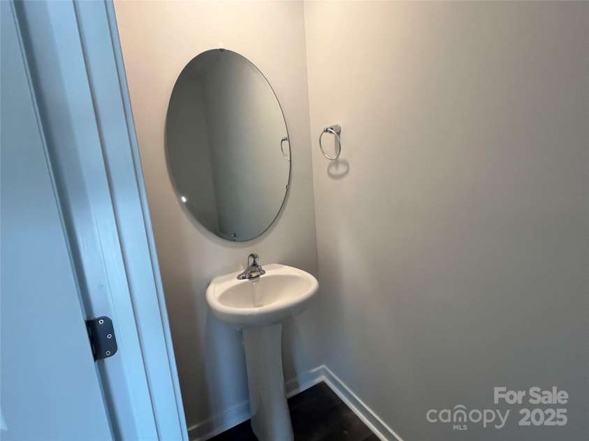 1054 Horizon Lane, Chester, SC 29706.  MLS# CAR4240128, YatesRealty ID 5478. Powder Room Actual Home