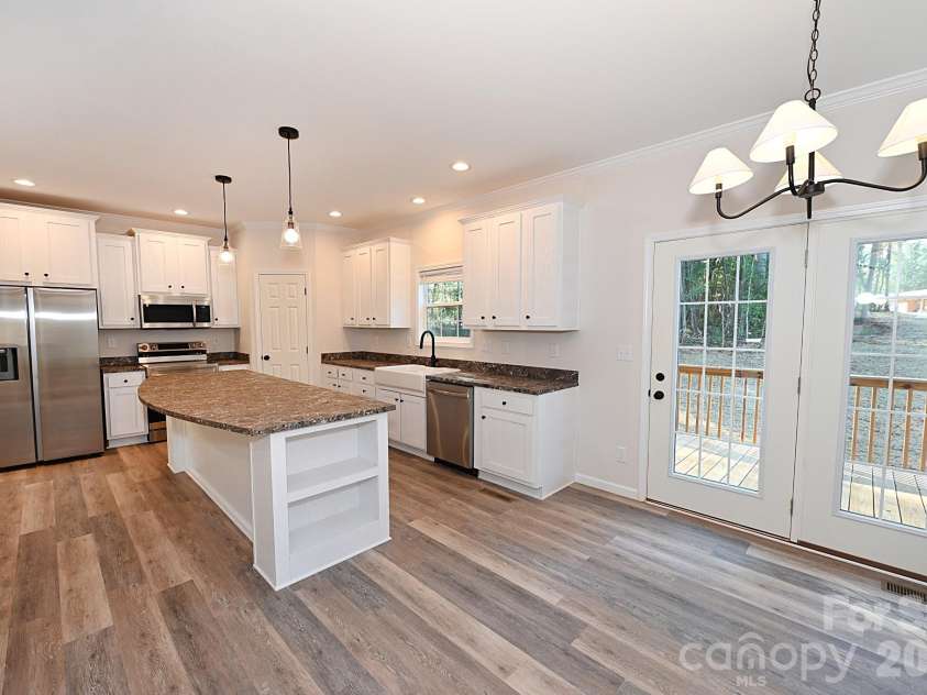 2063 Vance Street, Newton, NC 28658.  MLS# CAR4431144, YatesRealty ID 54780. 