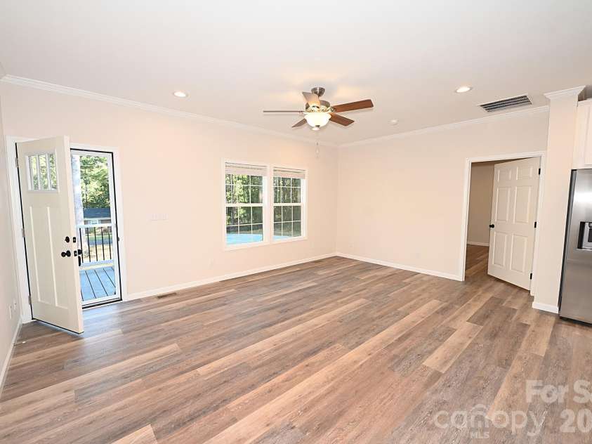 2063 Vance Street, Newton, NC 28658.  MLS# CAR4431144, YatesRealty ID 54780. 