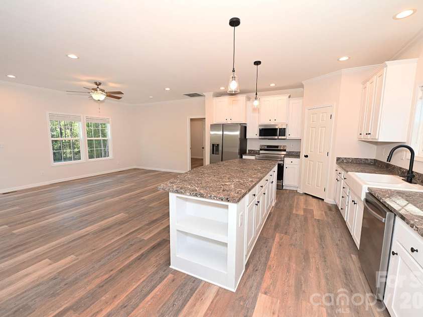 2063 Vance Street, Newton, NC 28658.  MLS# CAR4431144, YatesRealty ID 54780. 