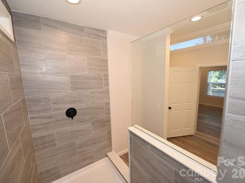2063 Vance Street, Newton, NC 28658.  MLS# CAR4431144, YatesRealty ID 54780. 