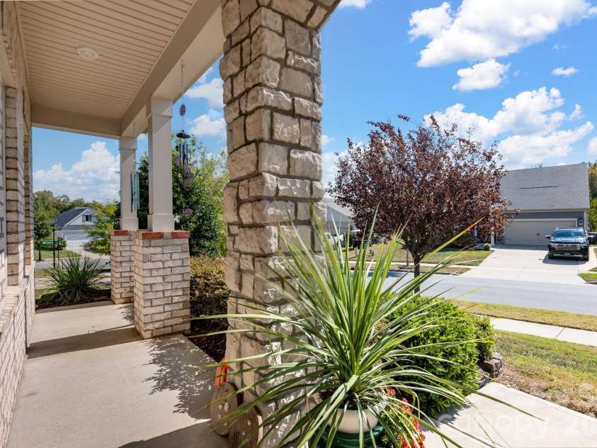3810 Isenhour Road, Kannapolis, NC 28081.  MLS# CAR4429632, YatesRealty ID 54782. 