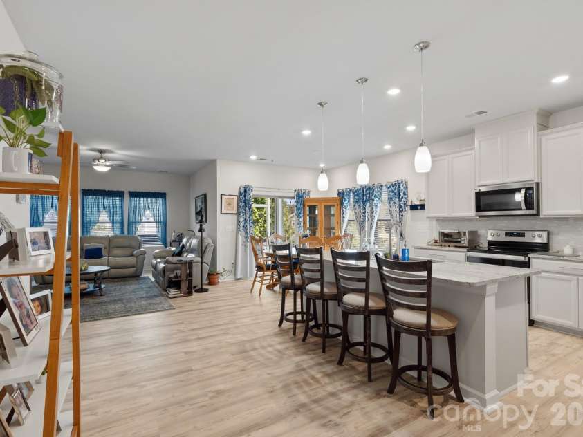3810 Isenhour Road, Kannapolis, NC 28081.  MLS# CAR4429632, YatesRealty ID 54782. 