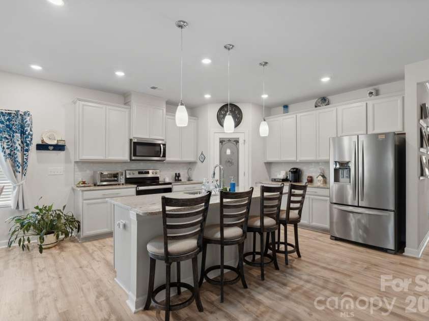 3810 Isenhour Road, Kannapolis, NC 28081.  MLS# CAR4429632, YatesRealty ID 54782. 