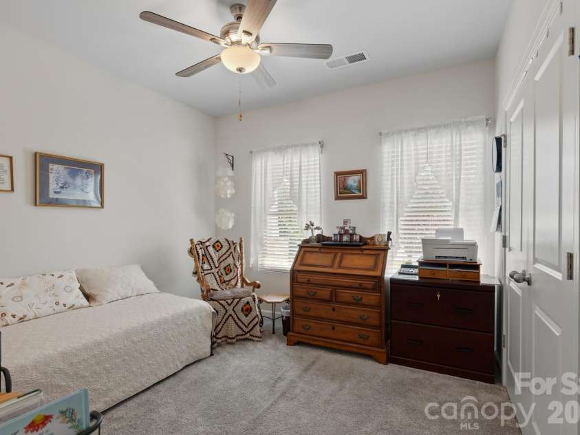 3810 Isenhour Road, Kannapolis, NC 28081.  MLS# CAR4429632, YatesRealty ID 54782. 
