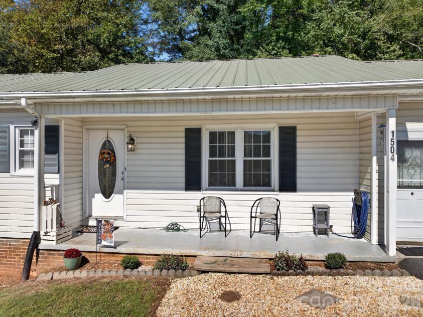 1504 Hwy 268 Highway, Lenoir, NC 28645.  MLS# CAR4430670, YatesRealty ID 54783. 