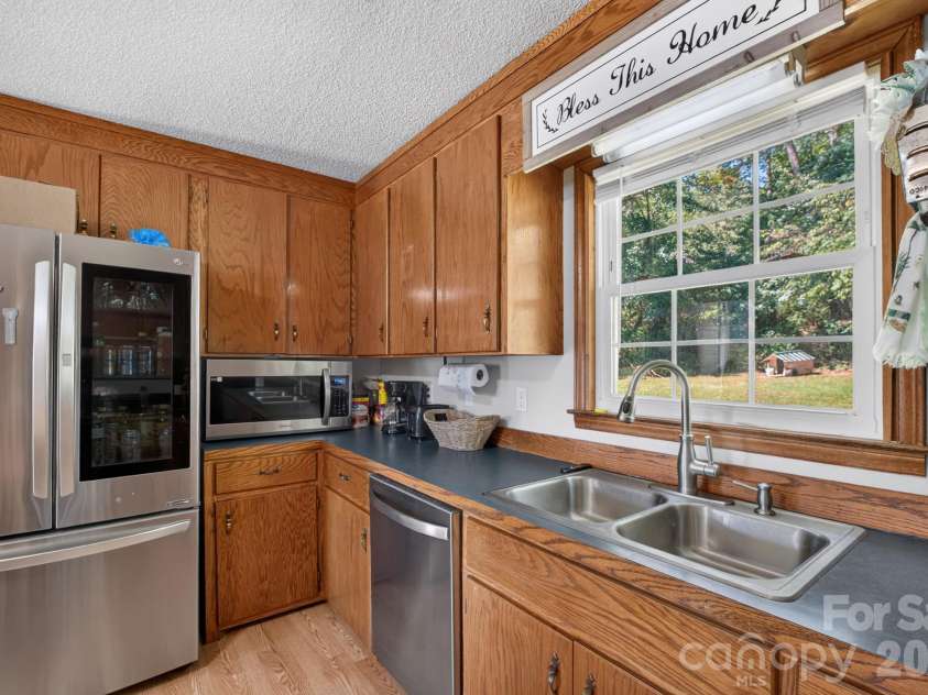 1504 Hwy 268 Highway, Lenoir, NC 28645.  MLS# CAR4430670, YatesRealty ID 54783. 
