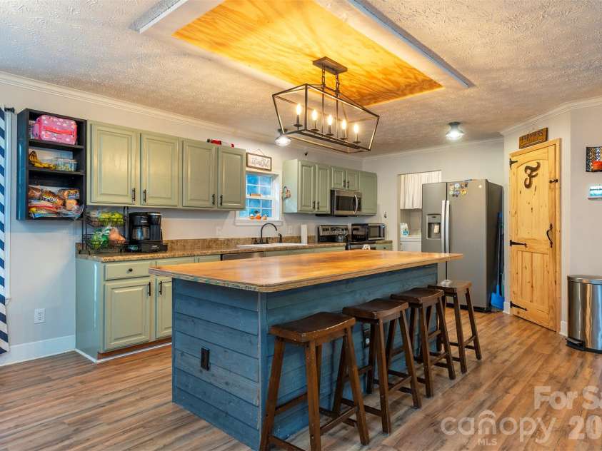 12 Stoney Creek Lane, Candler, NC 28715.  MLS# CAR4431022, YatesRealty ID 54785. 