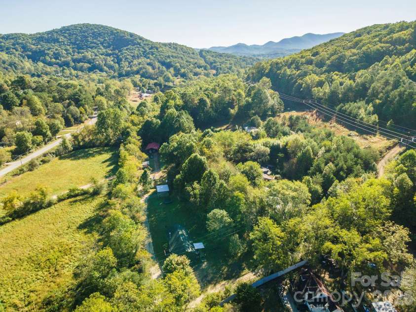 12 Stoney Creek Lane, Candler, NC 28715.  MLS# CAR4431022, YatesRealty ID 54785. 