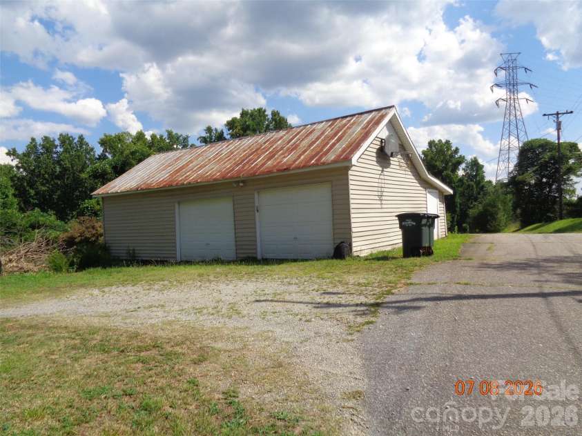 5 Ferguson Street, Granite Falls, NC 28630.  MLS# CAR4401624, YatesRealty ID 54787. 