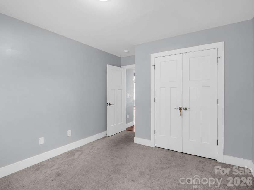 236 Scruggs Road, Gaffney, SC 29341.  MLS# CAR4431215, YatesRealty ID 54788. 