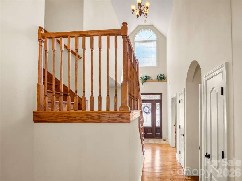 61 Mountain Shadows Drive, Leicester, NC 28748.  MLS# CAR4431319, YatesRealty ID 54790. 