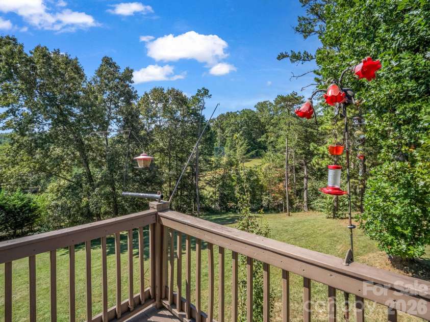 61 Mountain Shadows Drive, Leicester, NC 28748.  MLS# CAR4431319, YatesRealty ID 54790. 