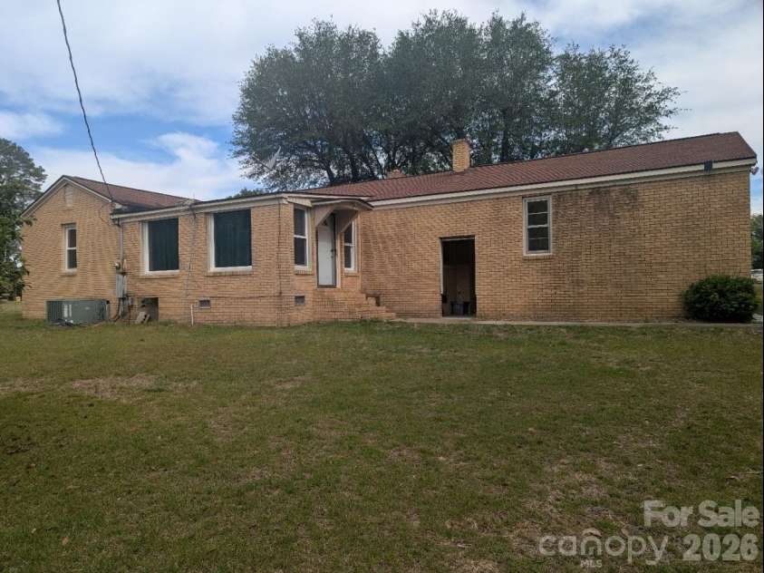 4117 Brocks Mill Road, Cheraw, SC 29520.  MLS# CAR4429573, YatesRealty ID 54792. Back
