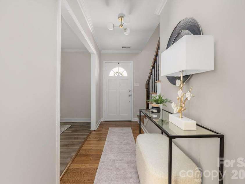 9423 Whitethorn Drive, Charlotte, NC 28277.  MLS# CAR4430638, YatesRealty ID 54796. 