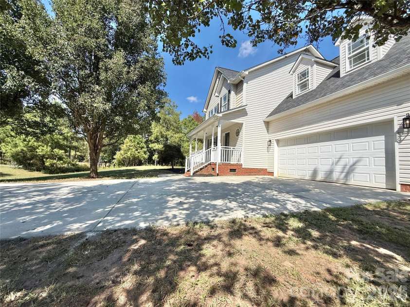 2030 Ellison Drive, Rock Hill, SC 29730.  MLS# CAR4431033, YatesRealty ID 54798. 
