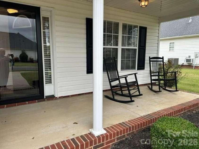 2001 Hemby Commons Corner, Indian Trail, NC 28079.  MLS# CAR4428922, YatesRealty ID 54801. 