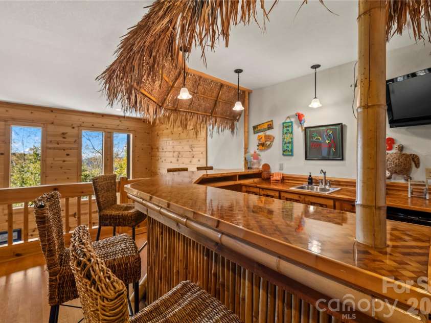 39 Valley Heights Road, Mars Hill, NC 28754.  MLS# CAR4429432, YatesRealty ID 54803. 