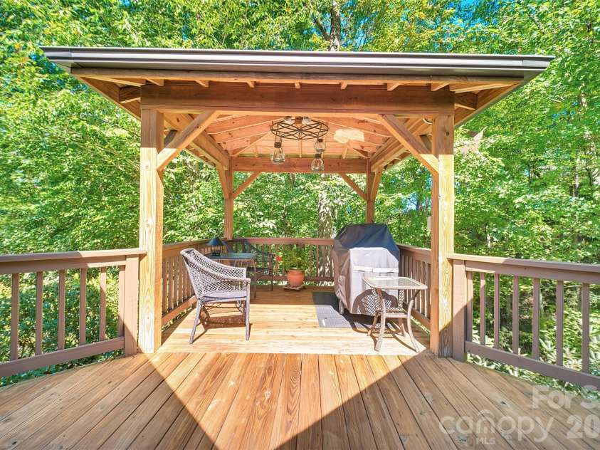 200 Timberlane Circle, Pisgah Forest, NC 28768.  MLS# CAR4429126, YatesRealty ID 54805. 