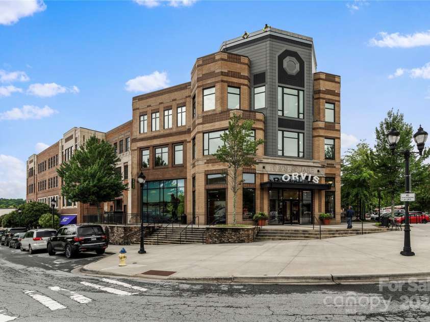 105 Coralroot Lane, Arden, NC 28704.  MLS# CAR4166964, YatesRealty ID 5481. Biltmore Park