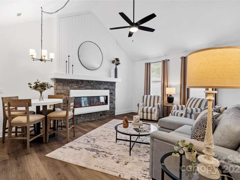 105 Coralroot Lane, Arden, NC 28704.  MLS# CAR4166964, YatesRealty ID 5481. Similar Unit